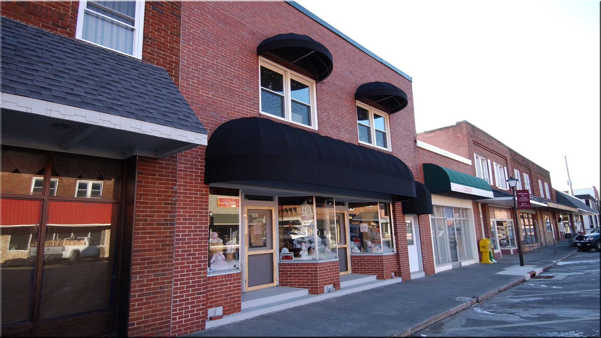 14 N. Jefferson Ave